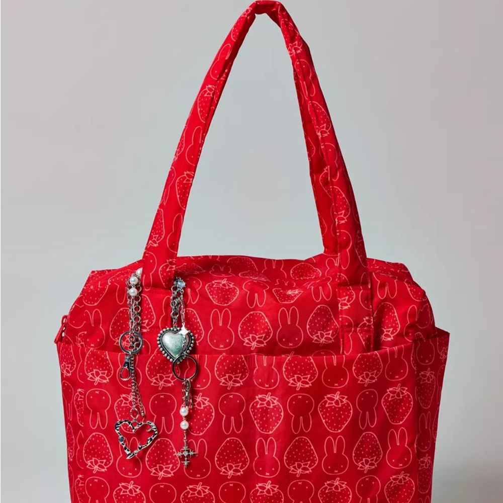 BAGGU & Miffy UO Exclusive Small Cloud Carry-On Bag